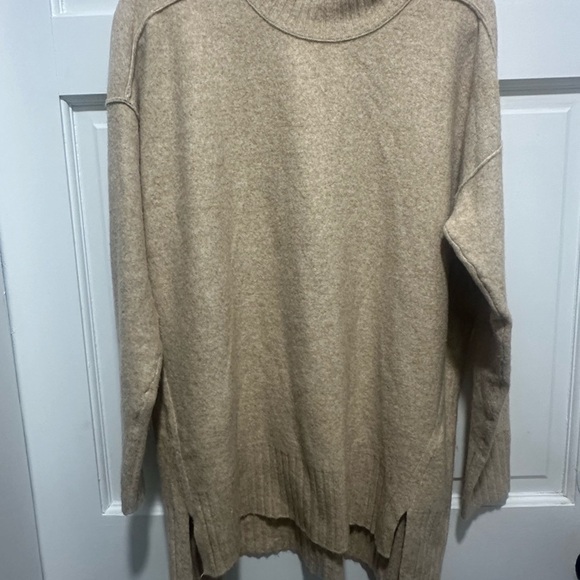 Free People Phoebe Pullover EUC Size Small - Picture 3 of 7